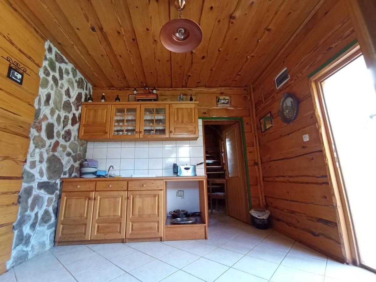 Apartmán Ivona - Kuca Za Odmor Perusic - Stara Lika Exteriér fotografie